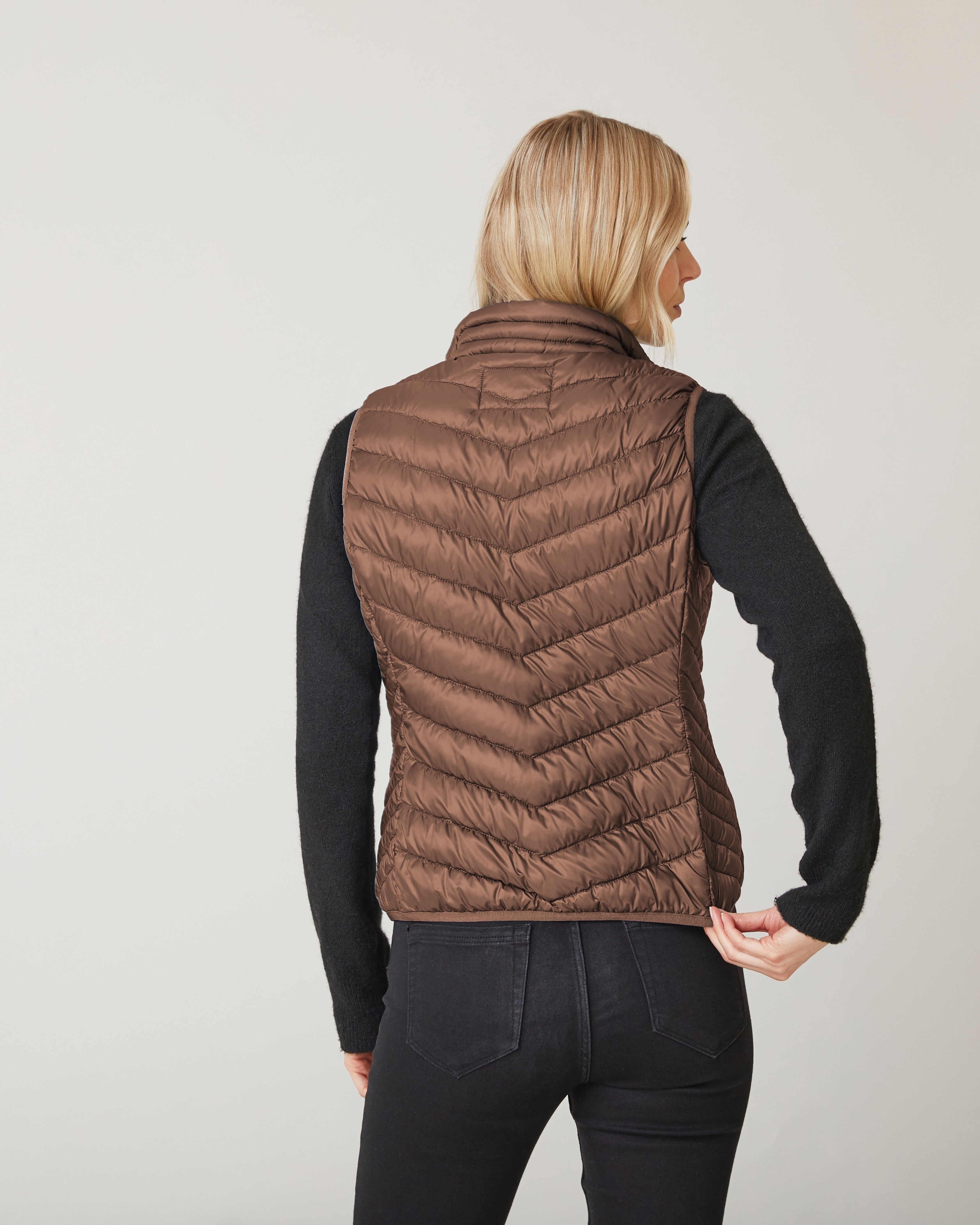 Junge Louise Kv. 62 61-Brown