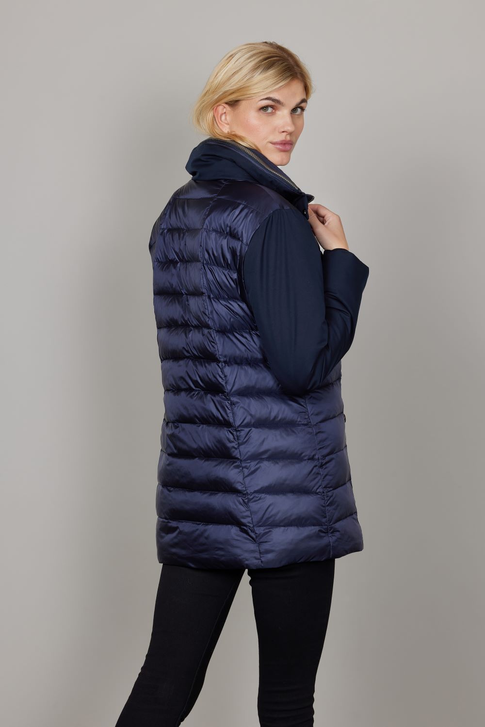 Junge Monalisa Kv. 86 50-Navy