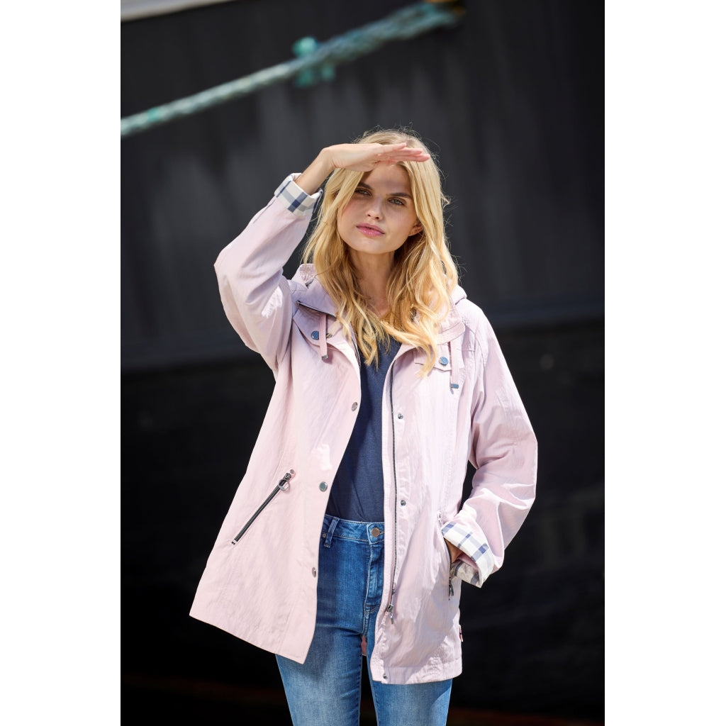 Junge Nellie Kv. 75 33-Rose