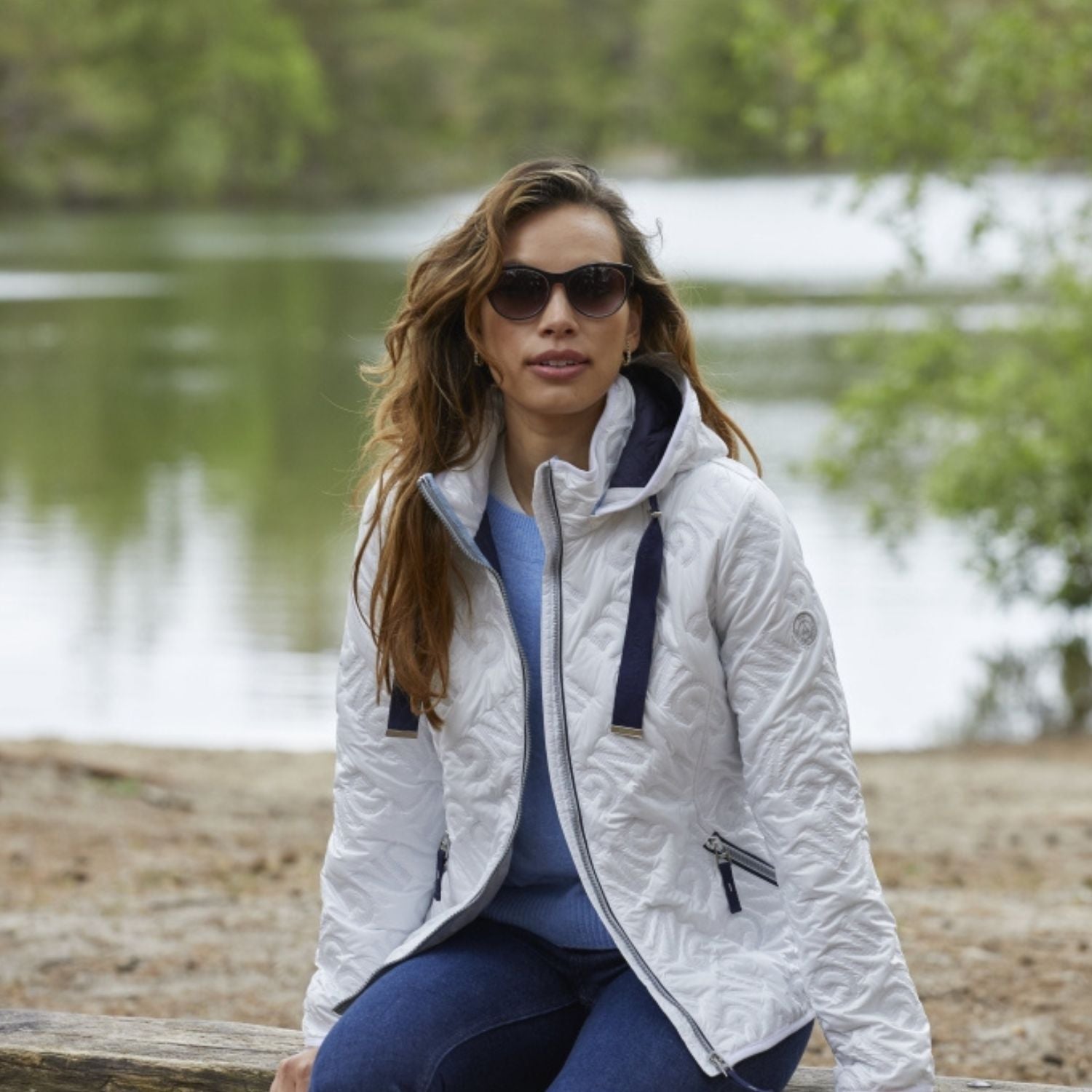 Vårjacka trender 2026 – Så stylar du säsongens viktigaste silhuetter