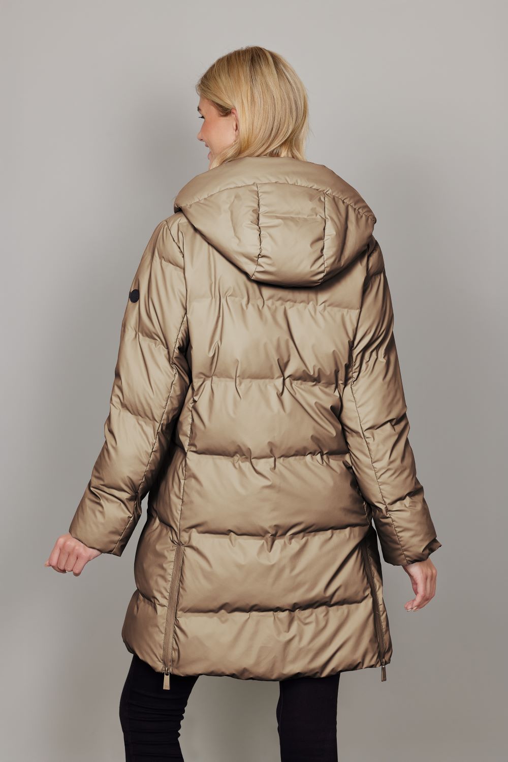 Junge Myrna Kv. 90 12-Champagne