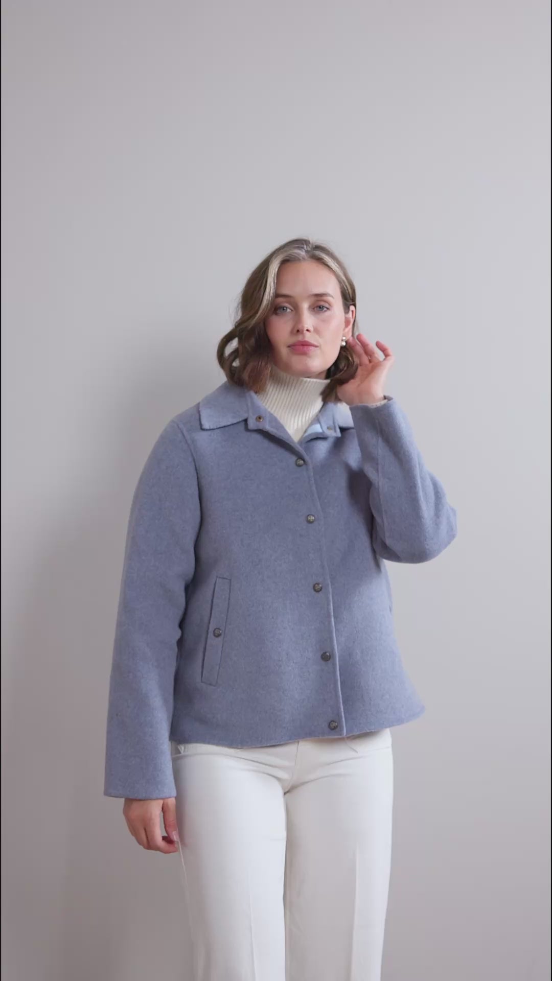 Junge Olivia Kv. 10 63-Taupe